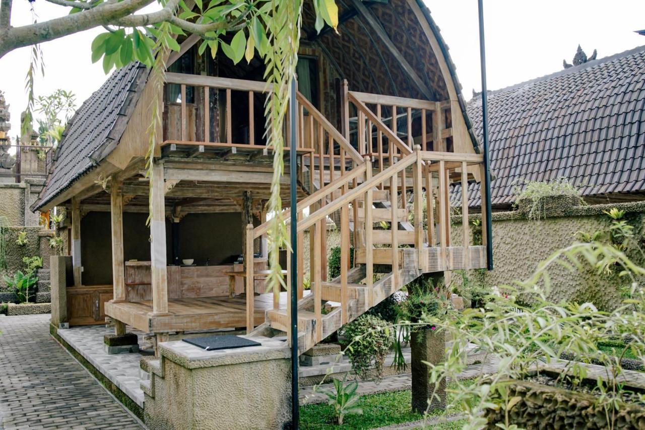 Willa Alvia Joglo House & Private Pool Tampaksiring Zewnętrze zdjęcie